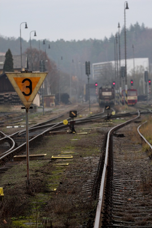 3 - vlakové nádraží Týnec n. Sázavou